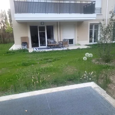 Apartman Privee , Dans Un 4 Pieces , Avec Sdb Privative