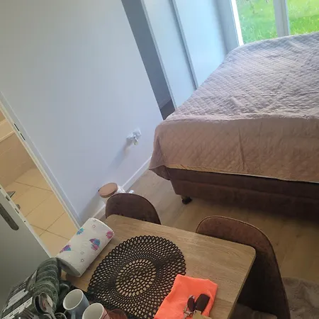 Privee , Dans Un 4 Pieces , Avec Sdb Privative Apartman *